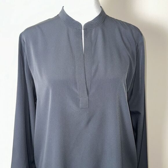 Ann Taylor S Gray Long Sleeve High Low Tunic - Picture 3 of 9